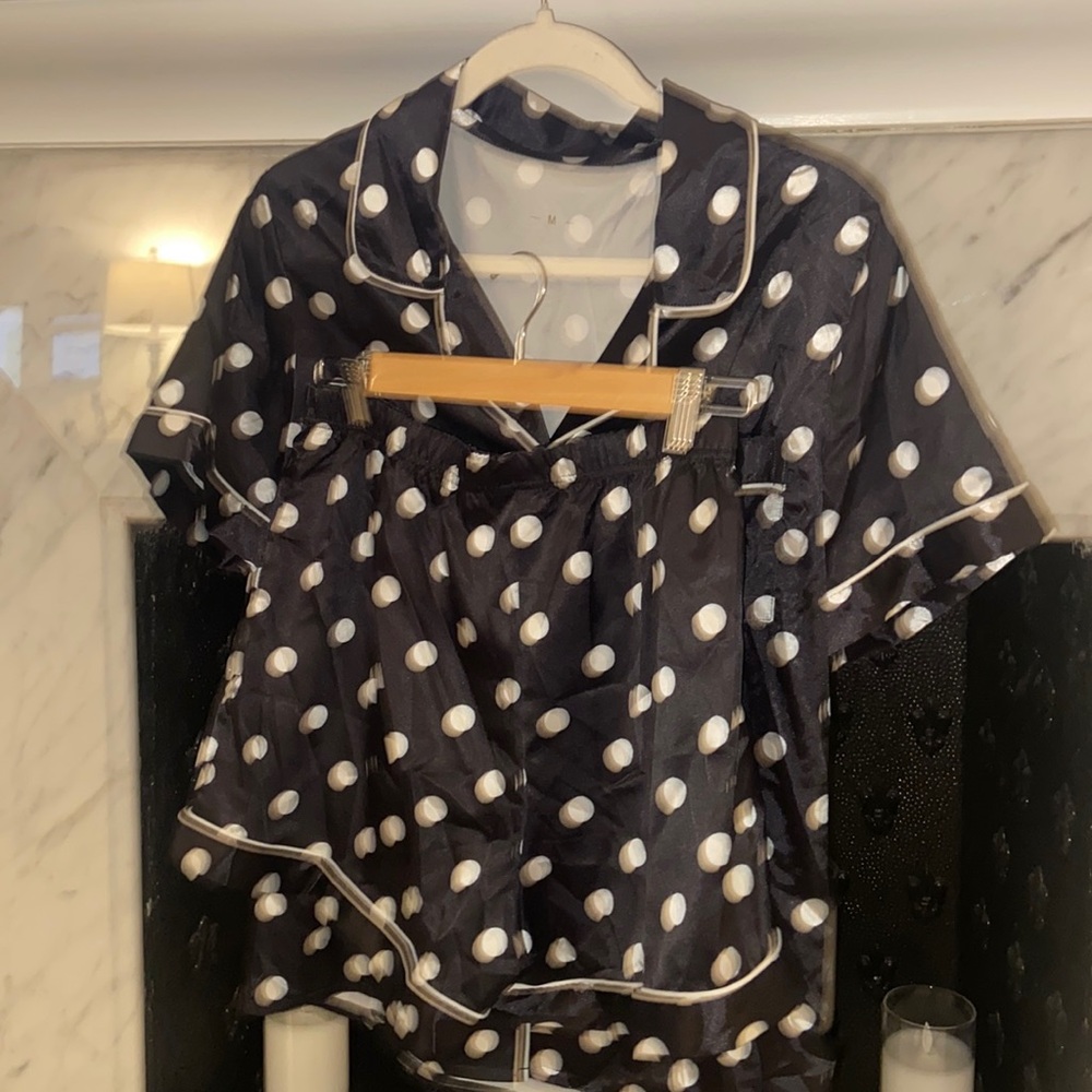 Amazon pj set. Black with white polka dot. Silk. Size medium